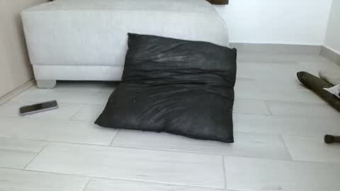 finebitches online show from December 18, 9:32 pm