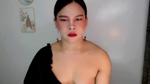Jasmine online show from April 17, 10:02 pm