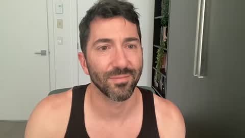 Snapshot of finn_riley chatting on July 4, 6:03 pm Finn Riley online show from July 4, 6:03 pm