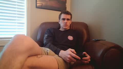Snapshot of finnabun33 chatting on April 18, 7:07 pm Jake I am Bicurious online show from April 18, 7:07 pm