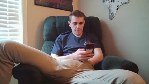 Snapshot of finnabun33 chatting on April 30, 6:36 pm Jake I am Bicurious online show from April 30, 6:36 pm
