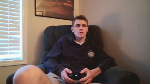 Snapshot of finnabun33 chatting on May 3, 11:11 pm Jake I am Bicurious online show from May 3, 11:11 pm