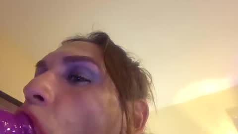 Snapshot of finncallyx chatting on September 15, 6:13 am FaeFatality online show from September 15, 6:13 am