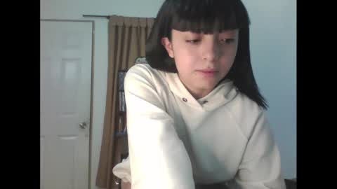 finnky1 online show from October 24, 5:04 am