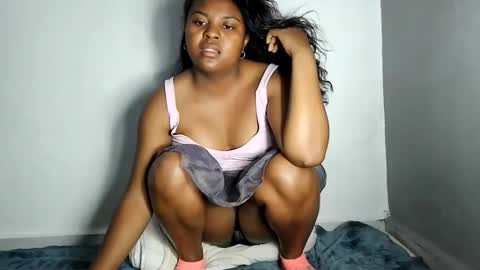 fiona_00 online show from June 4, 3:51 pm