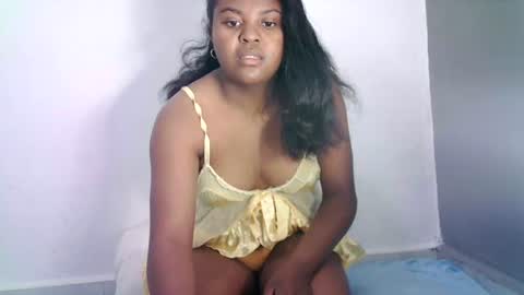 fiona_00 online show from July 3, 4:24 pm