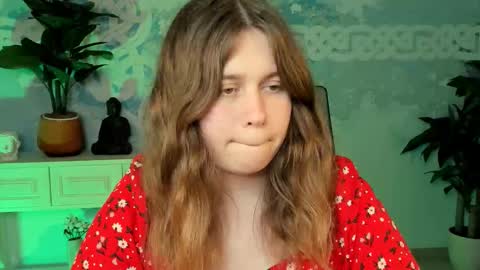 fiora online show from September 11, 11:21 am