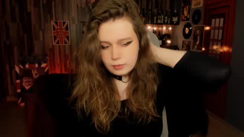 fiora online show from February 12, 2:34 pm