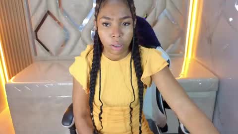 Snapshot of fioret_tx chatting on June 2, 12:29 pm Online 800 to 1400 online show from June 2, 12:29 pm