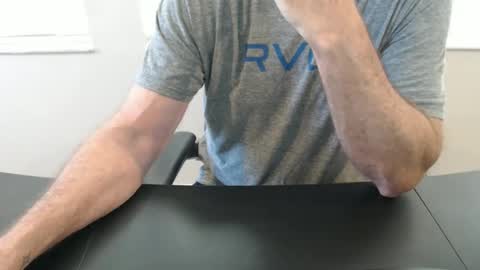 USAUSA online show from April 1, 1:01 pm