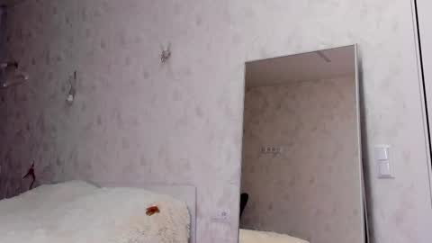 Snapshot of fire___fox1 chatting on March 1, 2:34 pm fire___fox1 online show from March 1, 2:34 pm