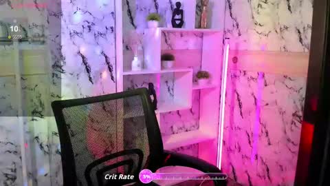 Snapshot of fire_emily chatting on October 1, 2:17 am fire_emily online show from October 1, 2:17 am