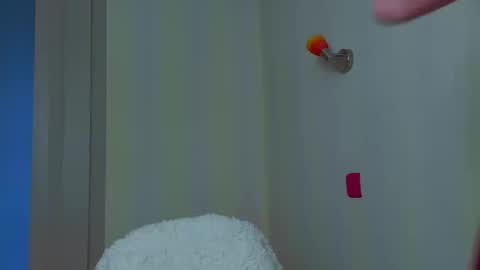 fire_luna online show from March 14, 9:04 am