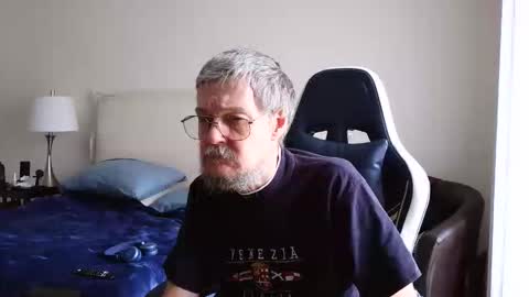 firedude3 online show from June 7, 7:39 pm
