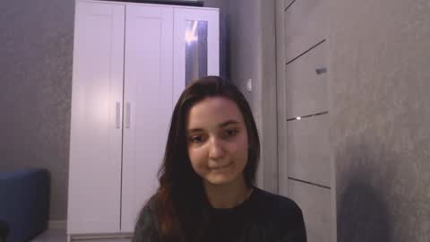 Snapshot of fireflies_fly_ chatting on January 5, 3:34 pm fireflies_fly_ online show from January 5, 3:34 pm