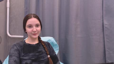 Snapshot of fireflies_fly_ chatting on January 26, 7:41 pm fireflies_fly_ online show from January 26, 7:41 pm