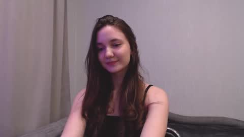 Snapshot of fireflies_fly_ chatting on March 10, 7:40 pm fireflies_fly_ online show from March 10, 7:40 pm