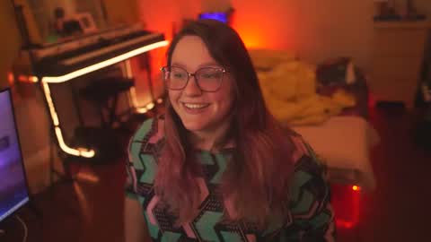 Snapshot of fireproofcuriousity chatting on February 4, 5:46 am Lio Roxy online show from February 4, 5:46 am