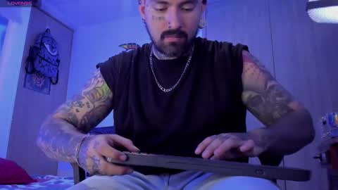 fisherrman666 online show from September 11, 5:07 am