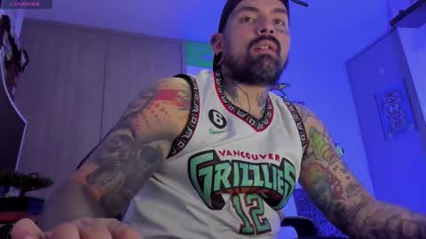 fisherrman666 online show from October 17, 12:47 am