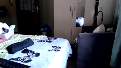 fitblair66_ online show from September 17, 11:12 am