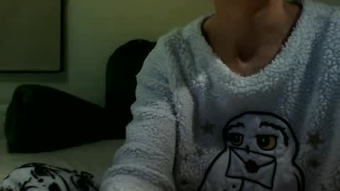 Snapshot of fitbut chatting on December 15, 9:53 pm Fitbut online show from December 15, 9:53 pm