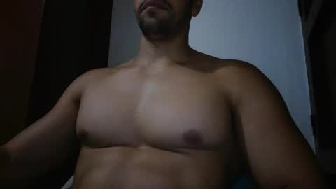 fitchestabs_69 online show from June 4, 3:12 am