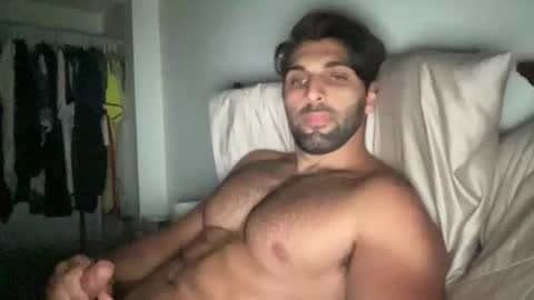 fitcurvyman4fun_69 online show from September 22, 3:30 am