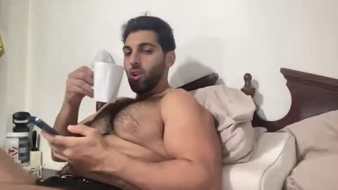 fitcurvyman4fun_69 online show from November 10, 2:05 pm