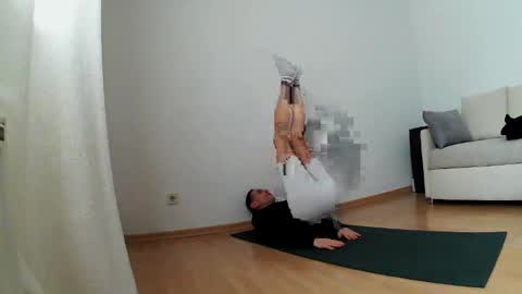 Snapshot of fitgentleman999 chatting on January 6, 11:03 am fitgentleman999 online show from January 6, 11:03 am