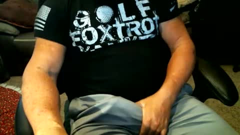 fitguy40 online show from December 4, 7:56 pm