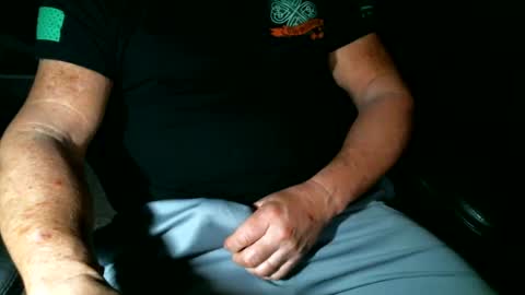 fitguy40 online show from February 11, 4:22 am