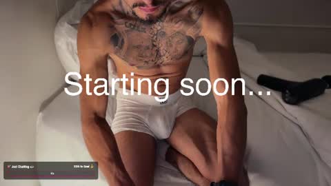 Snapshot of fitjacques chatting on July 22, 2:25 am fitjacques online show from July 22, 2:25 am