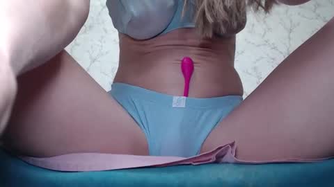 xFitnessGirl online show from September 9, 2:00 am