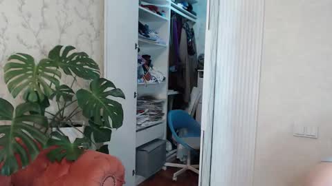 xFitnessGirl online show from February 3, 6:51 am