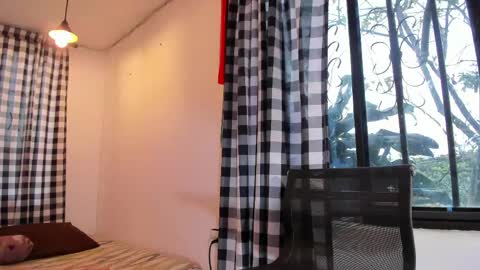 Snapshot of fitrosexxx chatting on May 28, 10:18 pm Margarita online show from May 28, 10:18 pm