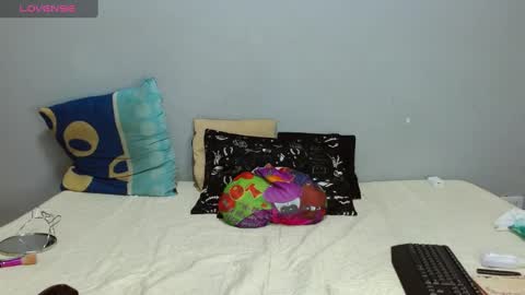 Snapshot of flacapaisa chatting on September 16, 12:11 am nova online show from September 16, 12:11 am