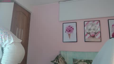 flakasexi1111 online show from January 11, 1:27 pm