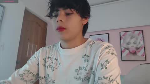 flakasexi1111 online show from January 12, 1:27 pm