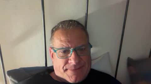 Snapshot of flavor1972 chatting on November 5, 8:53 pm flavor1972 online show from November 5, 8:53 pm