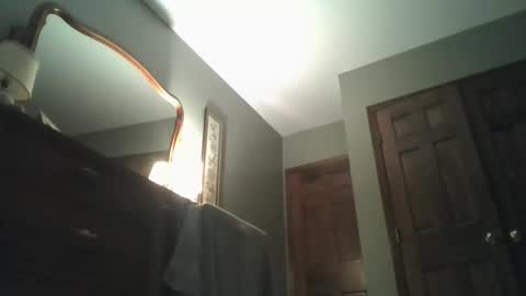 Snapshot of fleshflyingmr chatting on November 27, 3:41 am fleshflyingmr online show from November 27, 3:41 am