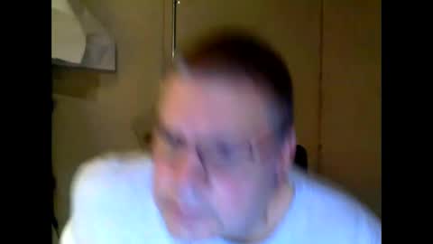 Snapshot of fletch32 chatting on March 15, 12:22 pm jd online show from March 15, 12:22 pm