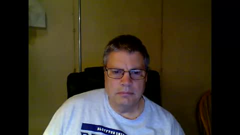 Snapshot of fletch32 chatting on April 20, 12:35 am jd online show from April 20, 12:35 am