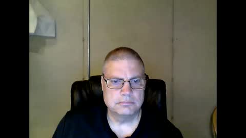 Snapshot of fletch32 chatting on May 1, 10:36 pm jd online show from May 1, 10:36 pm