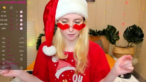 FlexiMona online show from December 20, 12:49 pm