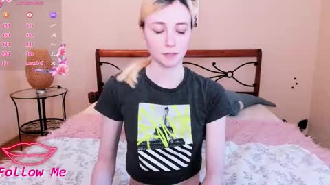 FlexiMona online show from October 16, 9:32 am