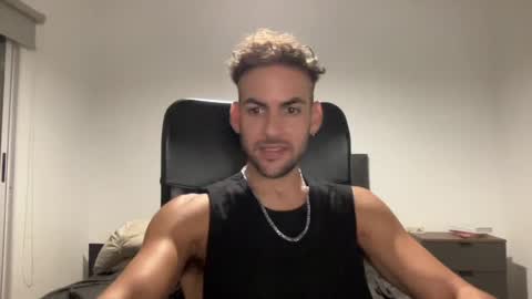 Snapshot of flexy6996 chatting on February 16, 12:52 am flexy6996 online show from February 16, 12:52 am