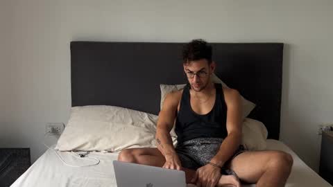 Snapshot of flexy6996 chatting on March 3, 12:48 pm flexy6996 online show from March 3, 12:48 pm