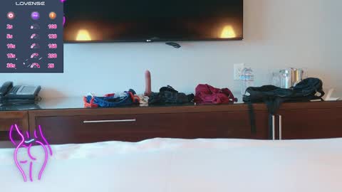 Snapshot of flexybae1997 chatting on October 7, 9:23 pm FlexyBoy997 online show from October 7, 9:23 pm