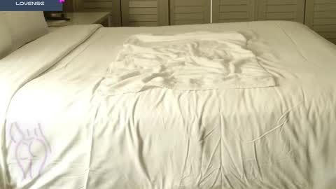 Snapshot of flexybae1997 chatting on February 12, 4:29 am FlexyBoy997 online show from February 12, 4:29 am